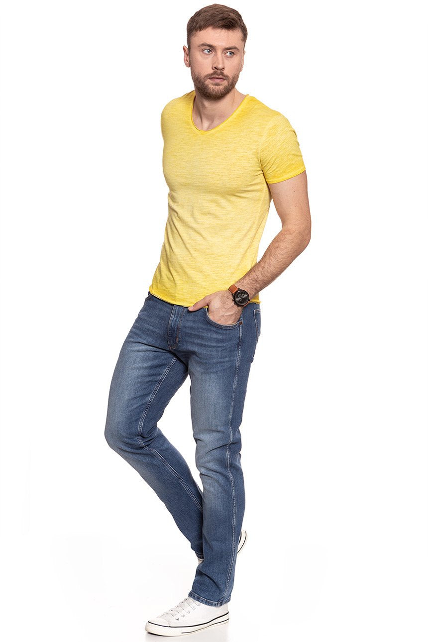 KOSZULKA WRANGLER S/S GMD VNECK KOSZULKA WRANGLER YELLOW W7A43ER04