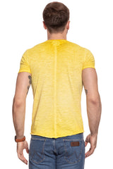 KOSZULKA WRANGLER S/S GMD VNECK KOSZULKA WRANGLER YELLOW W7A43ER04