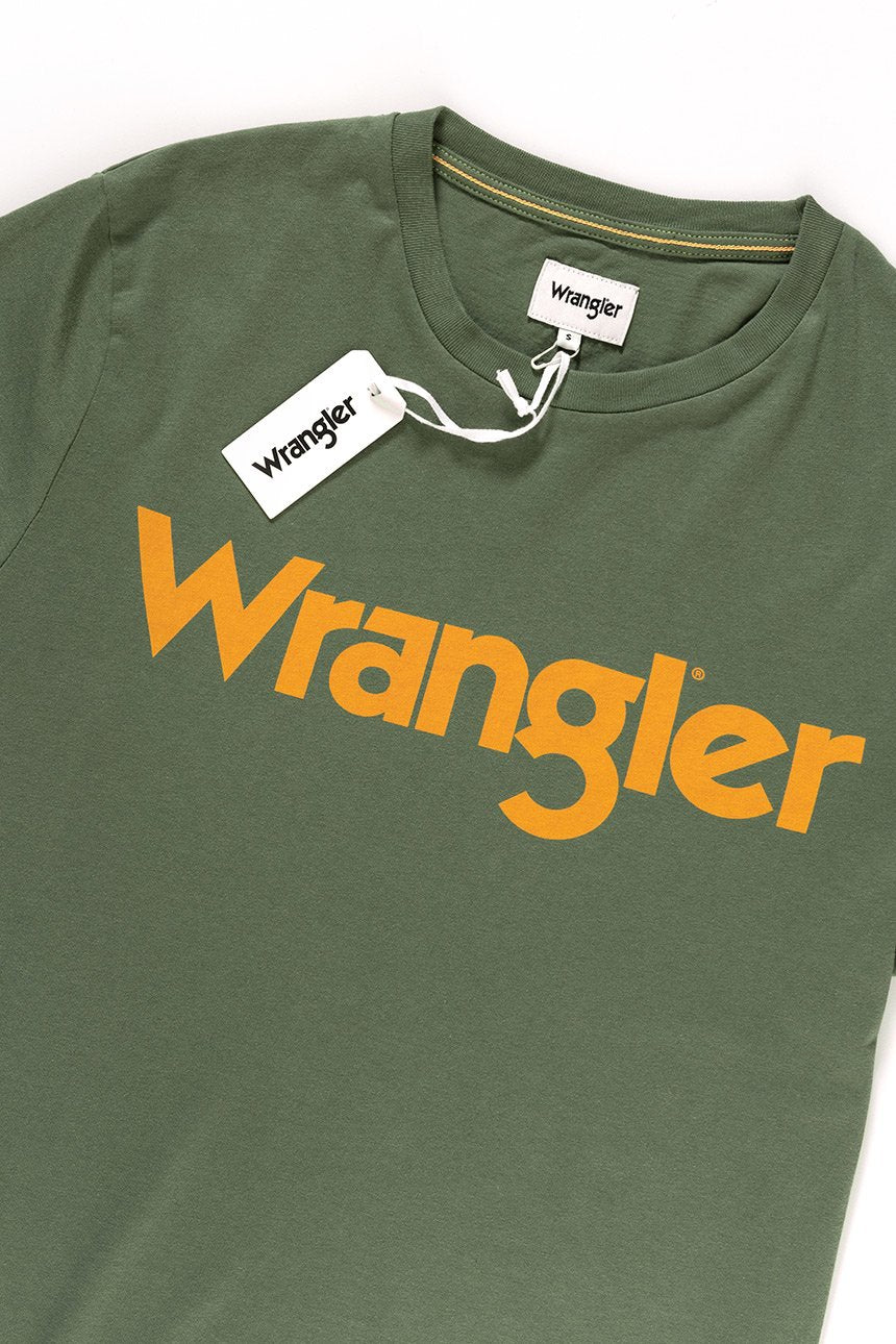 KOSZULKA WRANGLER SS LOGO TEE OLIVINE W7A86D3FR