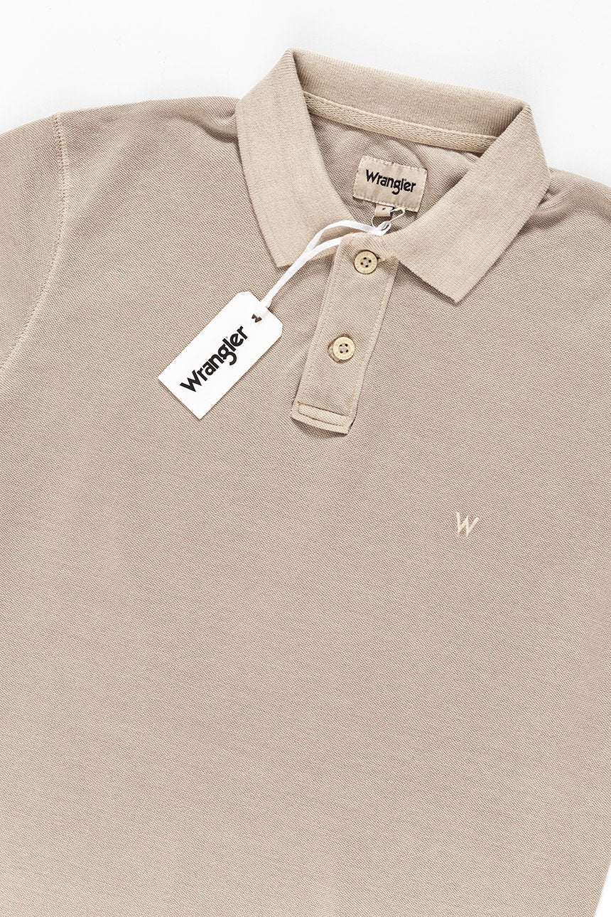 POLO WRANGLER OVERDYE POLO PLAZA TAUPE W7B37KQU5