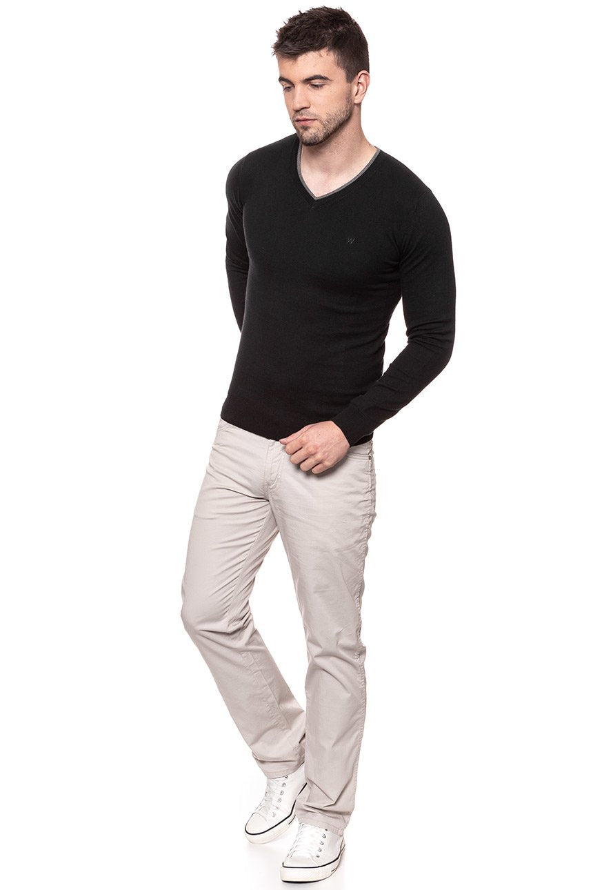 MĘSKI SWETER WRANGLER V NECK KNIT BLACK W86222P01