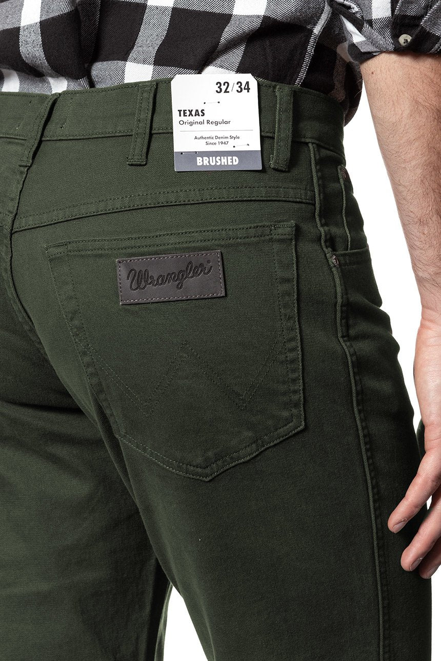 WRANGLER SPODNIE MĘSKIE TEXAS MOSS GREEN W121TA221