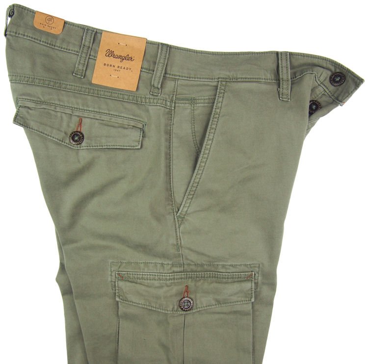 MĘSKIE SPODNIE MATERIAŁOWE WRANGLER COLTON CARGO PANTS DUSTY OLIVE W15AP874K