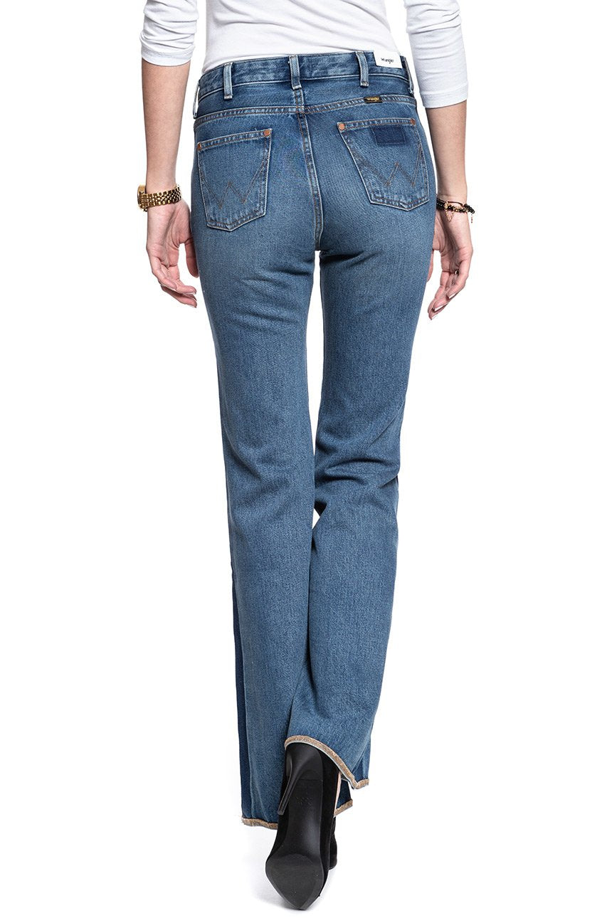 WRANGLER RETRO FLARE BURNING GIRL W240GF11X