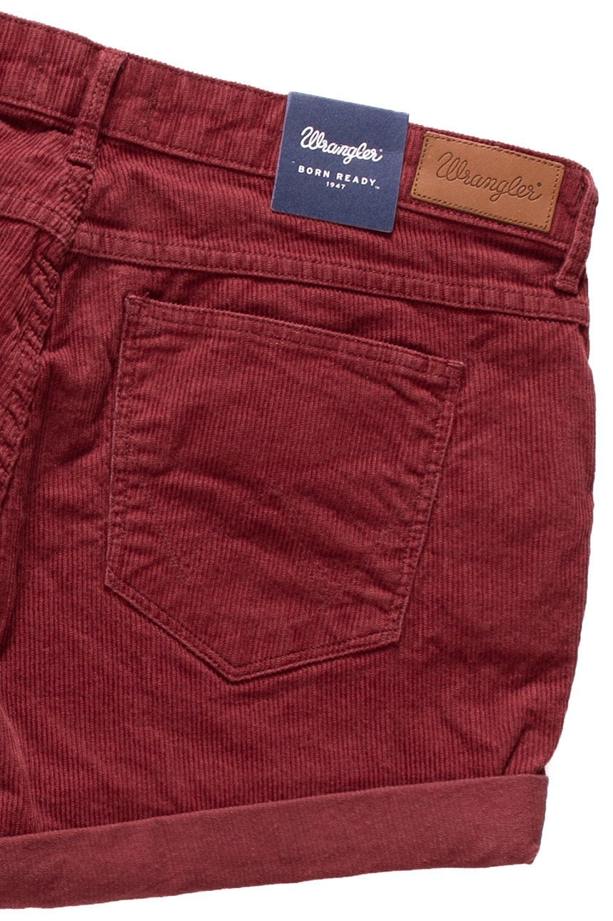 DAMSKIE SPODENKI WRANGLER BOYFRIEND SHORT WINE RED W29KEK47H