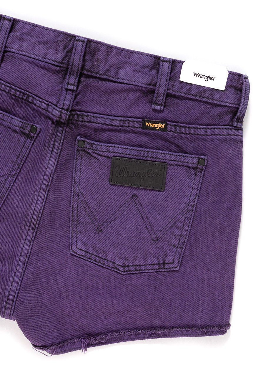 DAMSKIE SPODENKI WRANGLER THE SHORT PURPLE POP W27XRJ202