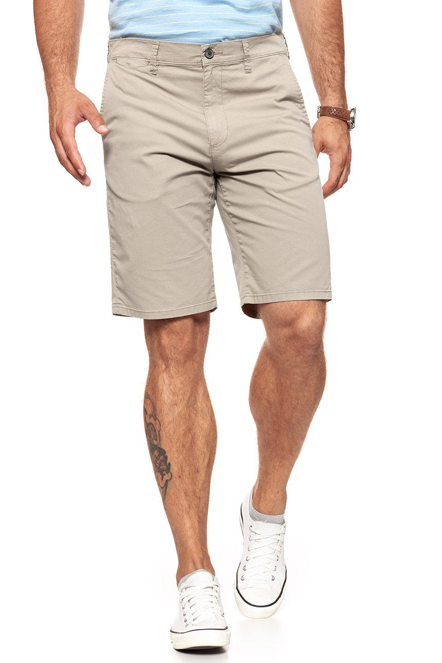 SPODENKI MĘSKIE WRANGLER CHINO SHORT CAMEL W14AKM175      $