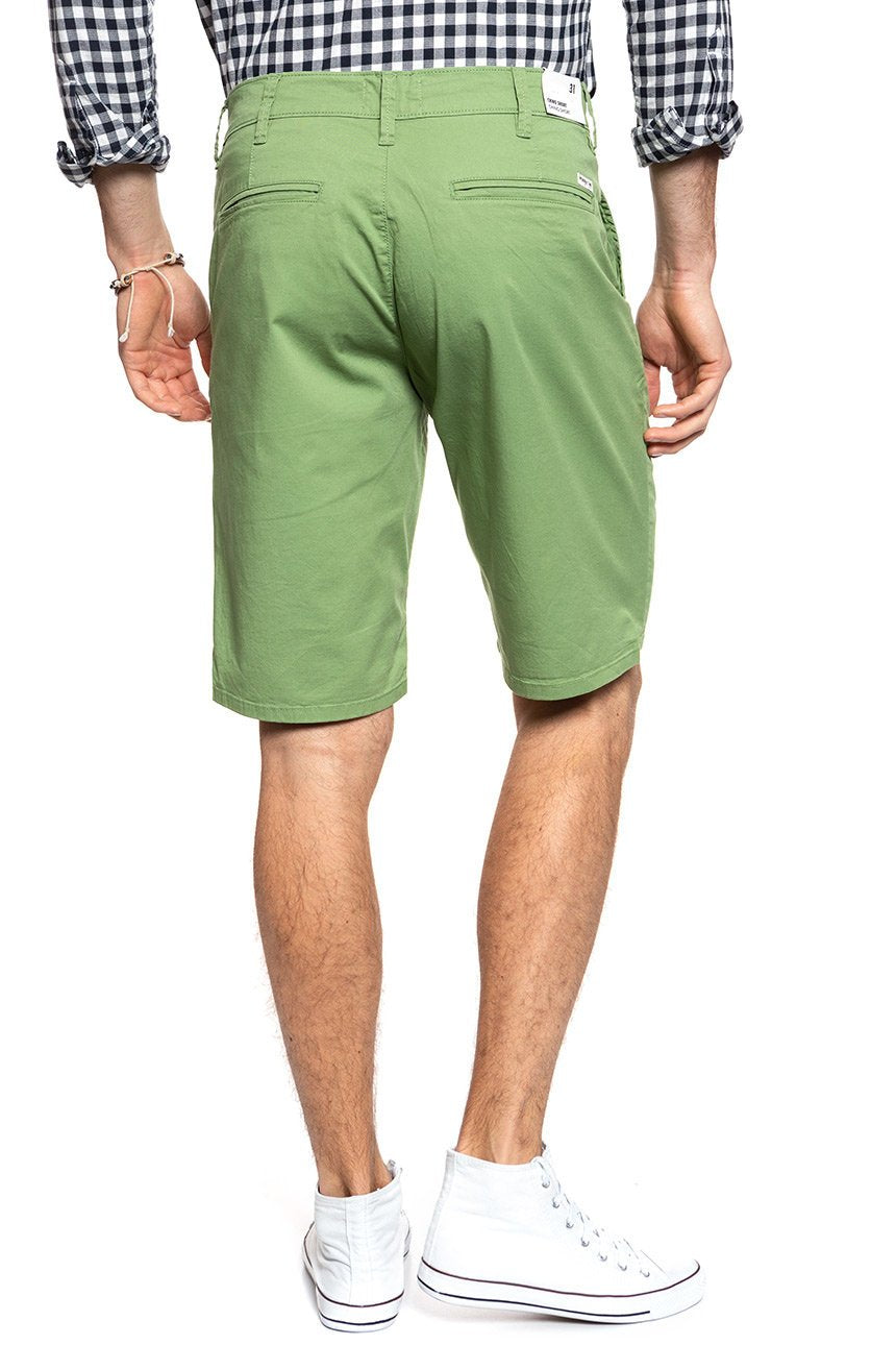 SPODENKI MĘSKIE WRANGLER CHINO SHORT JADE GREEN W14AKM33H