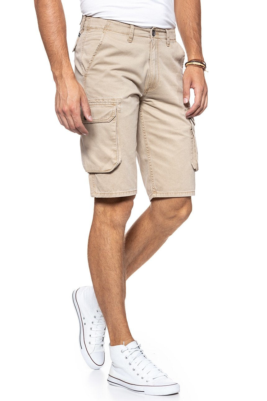 SPODENKI MĘSKIE WRANGLER CARGO SHORT CORNSTALK W15DKC335      $