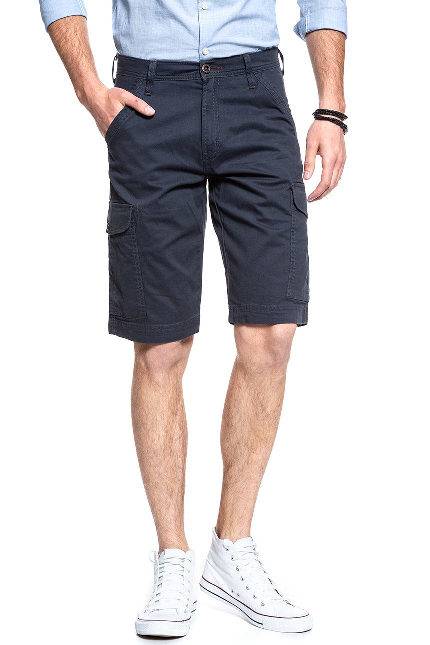 SPODENKI MĘSKIE WRANGLER NEW CARGO SHORT NAVY W15CP8114