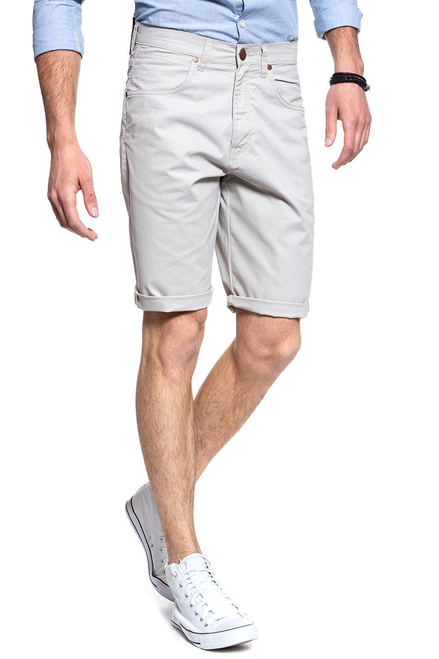 SPODENKI MĘSKIE WRANGLER REGULAR SHORTS EGGSHELL W15UAN18N