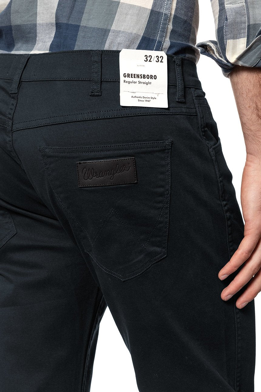 WRANGLER SPODNIE MĘSKIE GREENSBORO NAVY W15Q12114