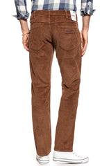 WRANGLER SPODNIE MĘSKIE GREENSBORO RUSSET BROWN W15QA2XMA