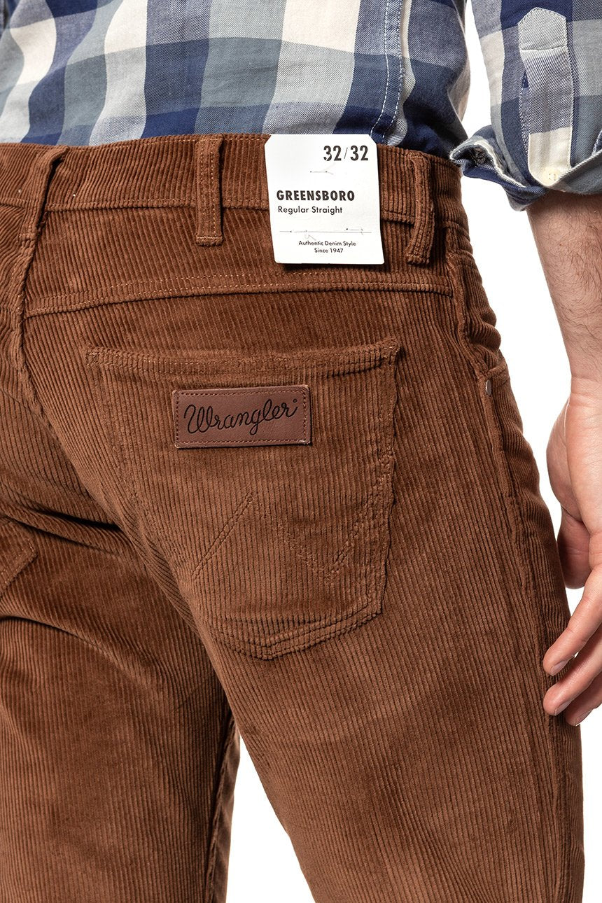 WRANGLER SPODNIE MĘSKIE GREENSBORO RUSSET BROWN W15QA2XMA