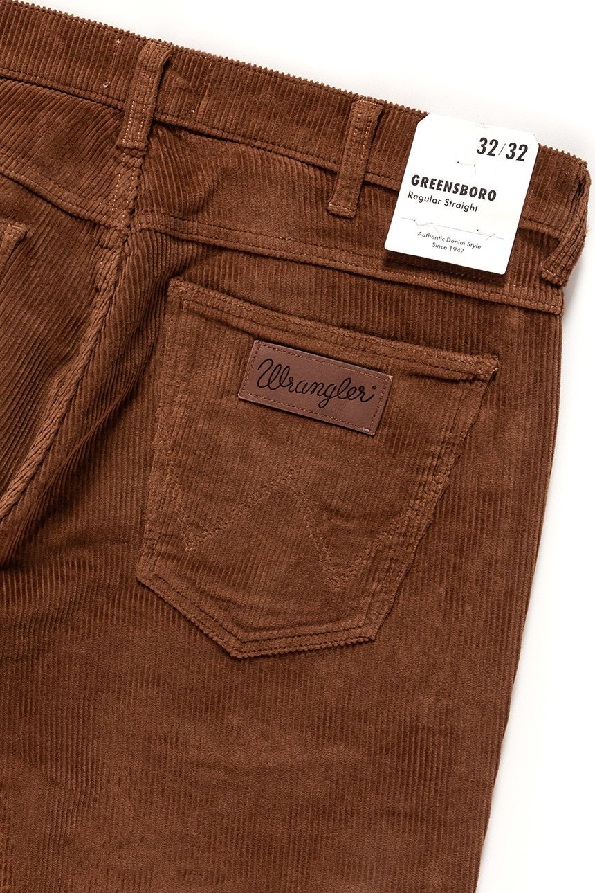 WRANGLER SPODNIE MĘSKIE GREENSBORO RUSSET BROWN W15QA2XMA