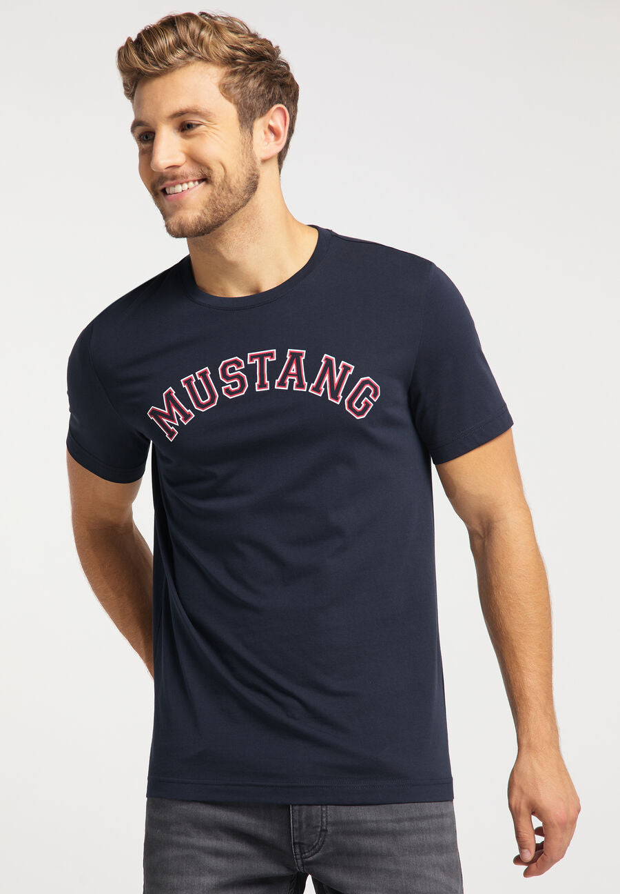 MUSTANG ALEX C PRINT MĘSKI T-SHIRT KOSZULKA Z KRÓTKIM RĘKAWEM LOGO NADRUK SKY CAPTAIN 1008666 5323