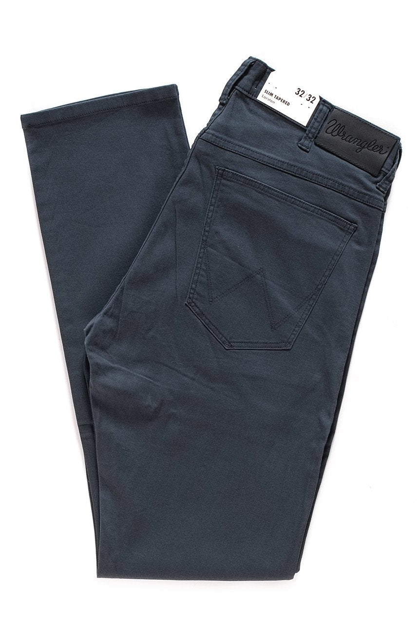 WRANGLER SPODNIE MĘSKIE LARSTON NAVY W18SR3114