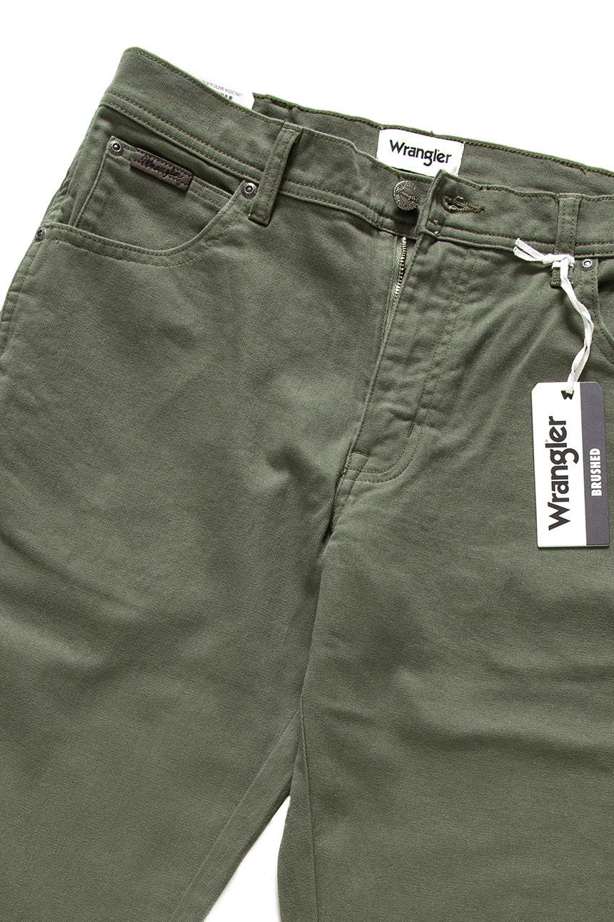 WRANGLER SPODNIE MĘSKIE TEXAS DUSTY OLIVE W121TA275