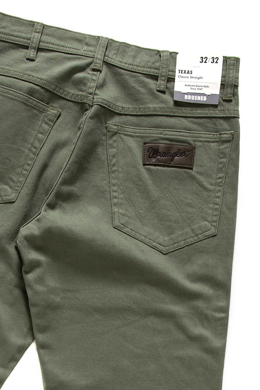 WRANGLER SPODNIE MĘSKIE TEXAS DUSTY OLIVE W121TA275