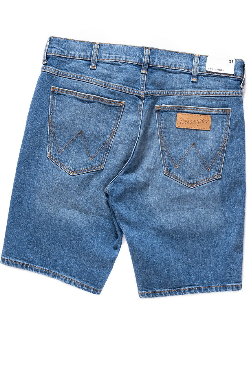 SPODENKI WRANGLER 5 POCKET SHORT WORN BLUE W14CKN079