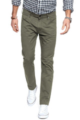 WRANGLER SPODNIE MĘSKIE LARSTON DUSTY OLIVE W18SXC275