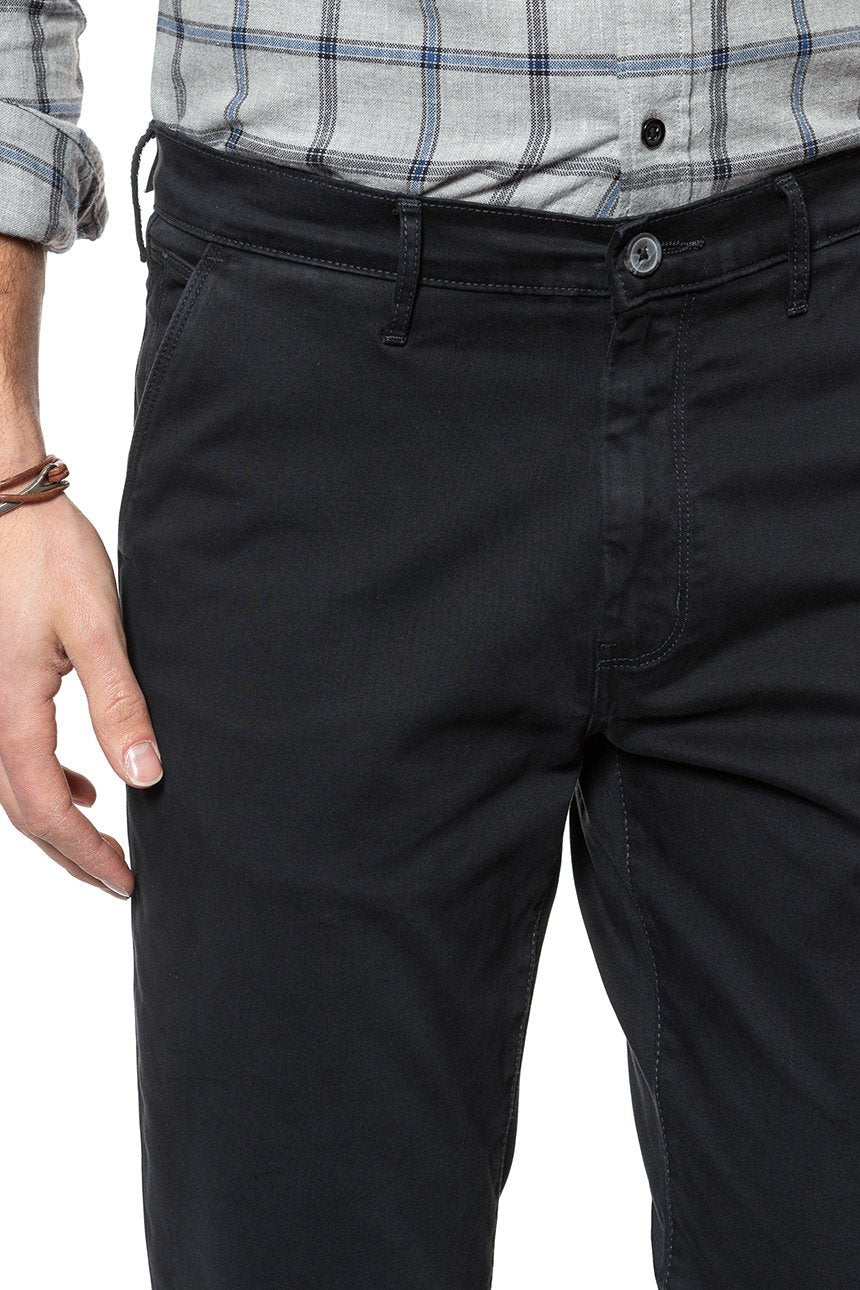 WRANGLER SPODNIE MĘSKIE CHINO DARK NAVY W16LA1XAE