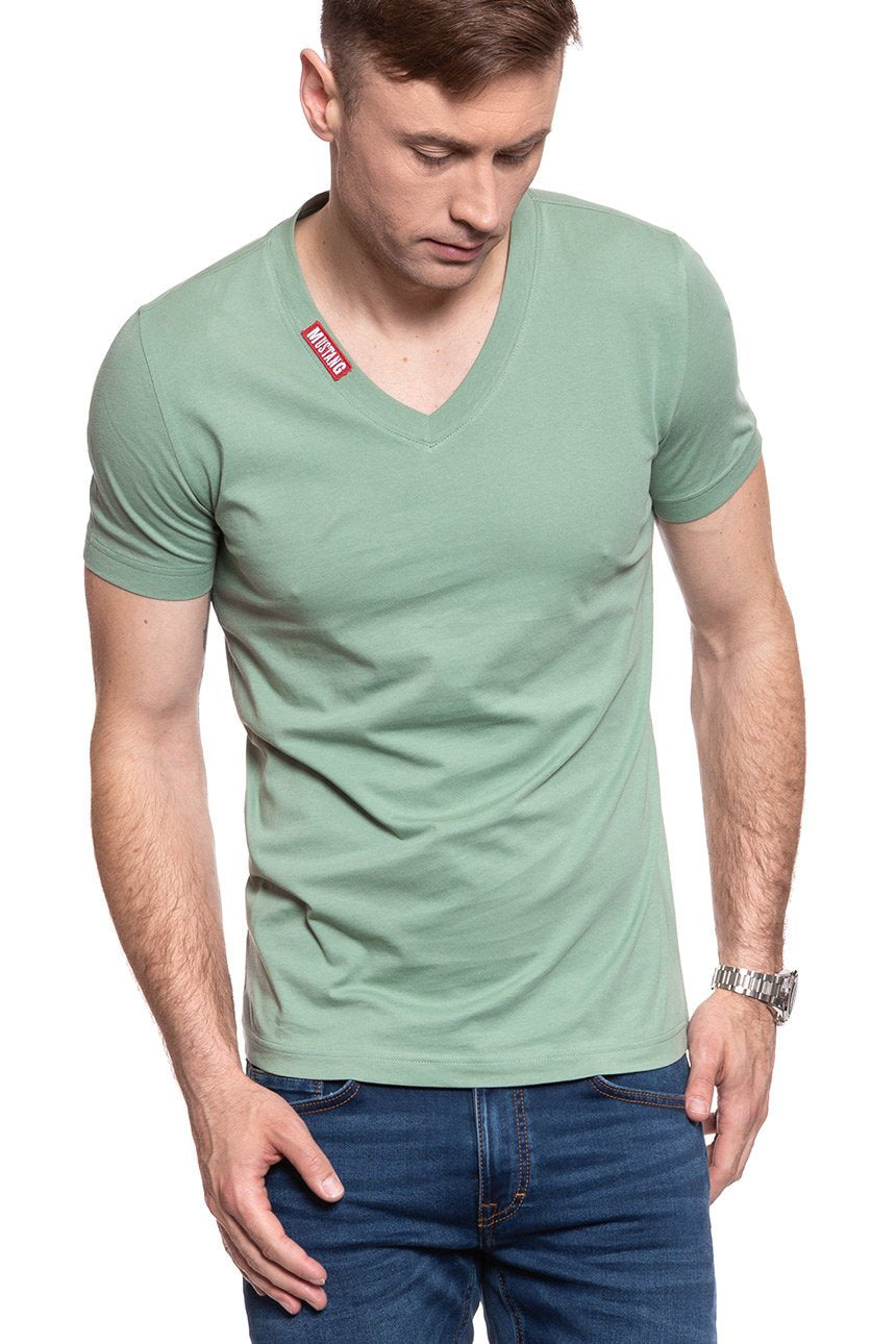 MĘSKI T-SHIRT MUSTANG Aaron V Basic 1009931