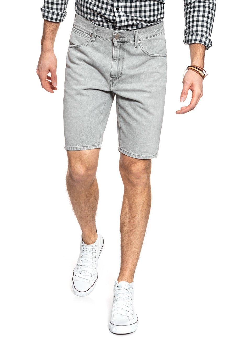 SPODENKI WRANGLER 5 POCKET SHORT ICY GREY W14CRJ28C