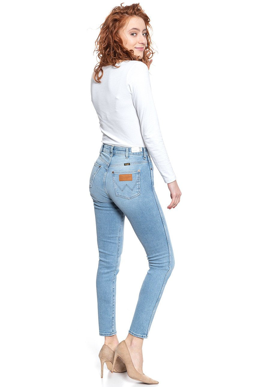 WRANGLER RETRO SKINNY DESERT SKY W253UN24Y