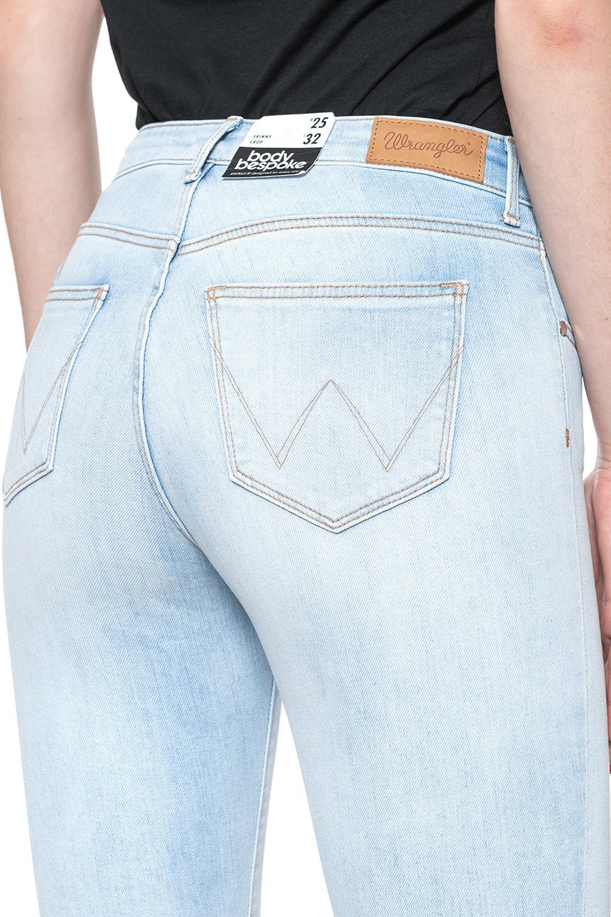 WRANGLER SKINNY CROP CRYSTAL BLUES W28MGU28B