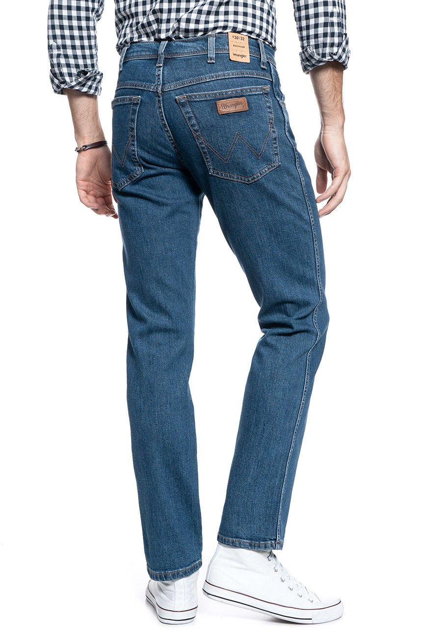 MĘSKIE SPODNIE JEANSOWE WRANGLER REGULAR FIT DARKSTONE W10I23M36