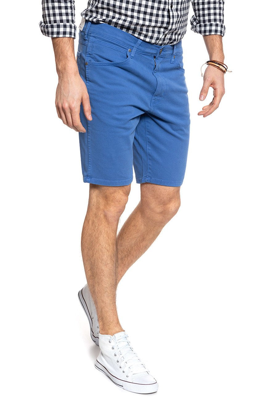 SPODENKI WRANGLER 5 POCKET SHORT FEDERAL BLUE W14CKDB01