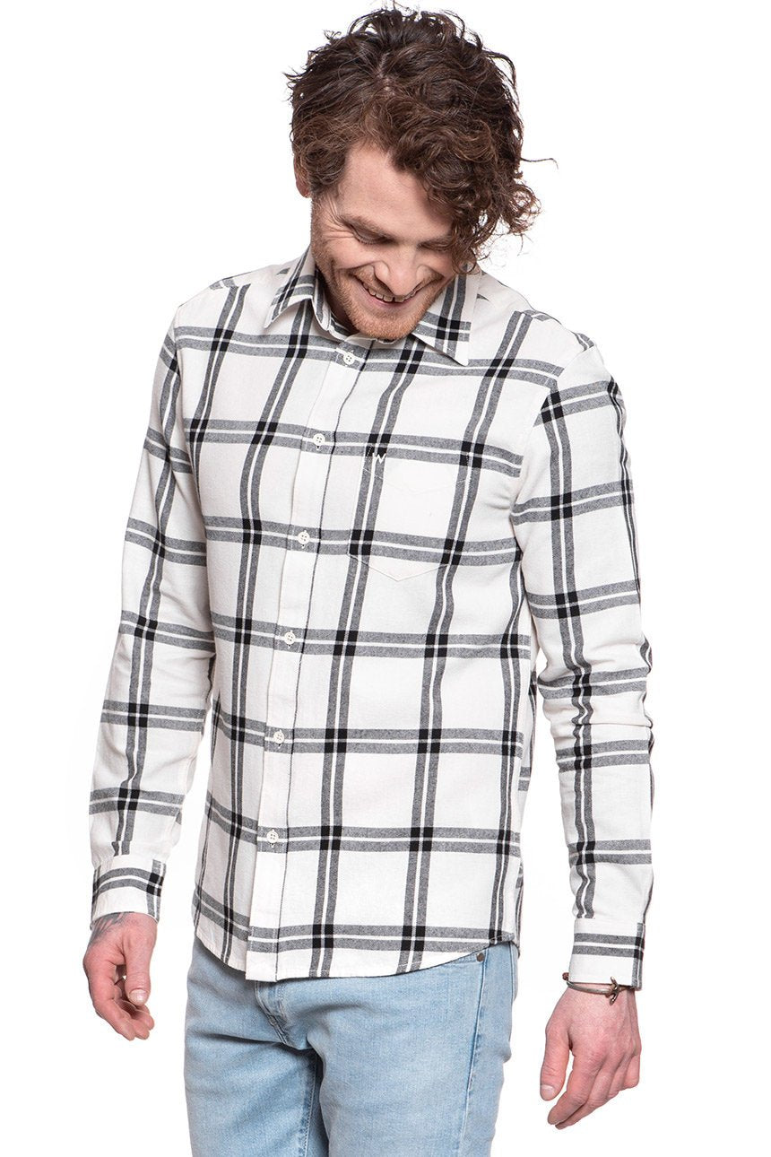 KOSZULA MĘSKA W KRATĘ WRANGLER LS 1 PKT SHIRT OFF WHITE W5A1T2737