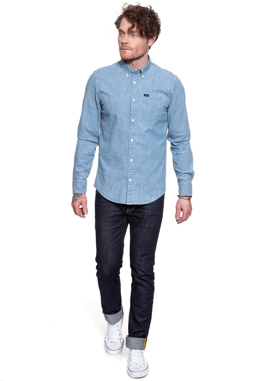 KOSZULA JEANSOWA MĘSKA KOSZULA LEE BUTTON DOWN FROST BLUE L880ORMJ