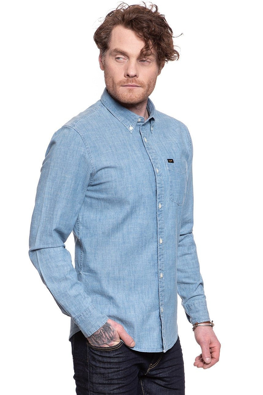 KOSZULA JEANSOWA MĘSKA KOSZULA LEE BUTTON DOWN FROST BLUE L880ORMJ