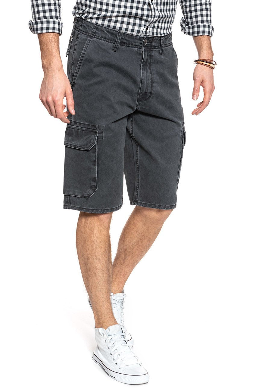 SPODENKI WRANGLER CARGO SHORT FADED BLACK W15DKC33W