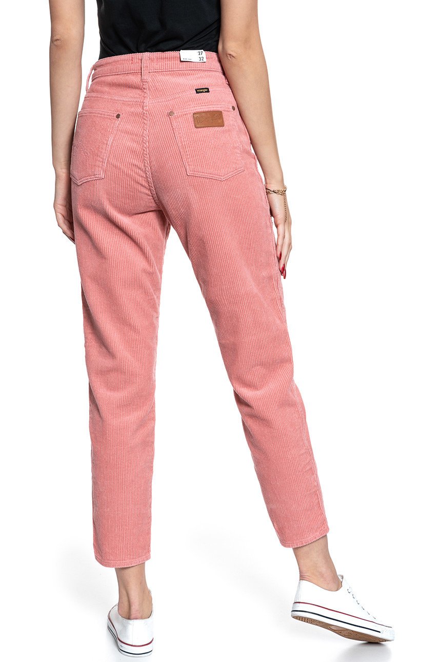 SPODNIE WRANGLER DAMSKIE MOM JEANS BRAND APRICOT W246UPP06