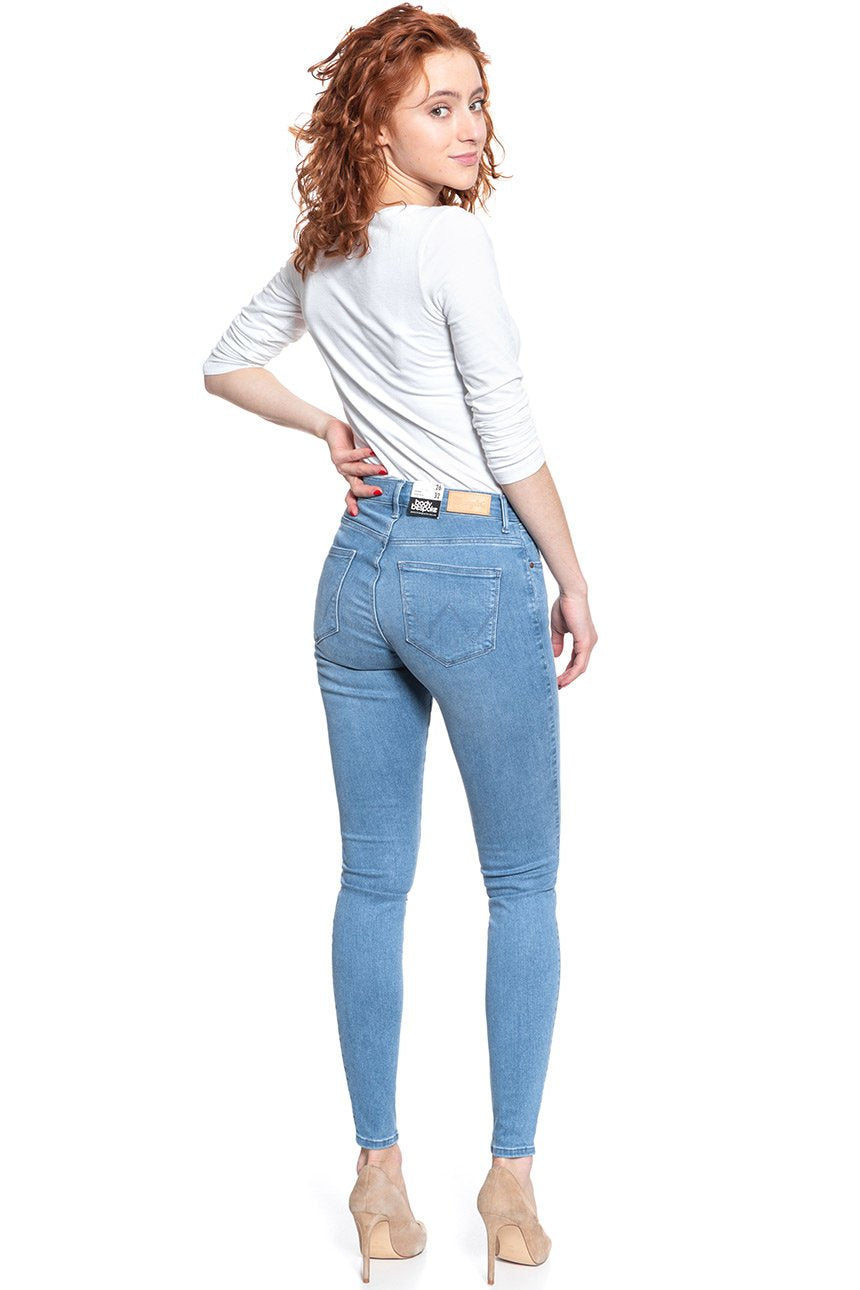 WRANGLER HIGH RISE SKINNY SOFT SKY W27HUS21K