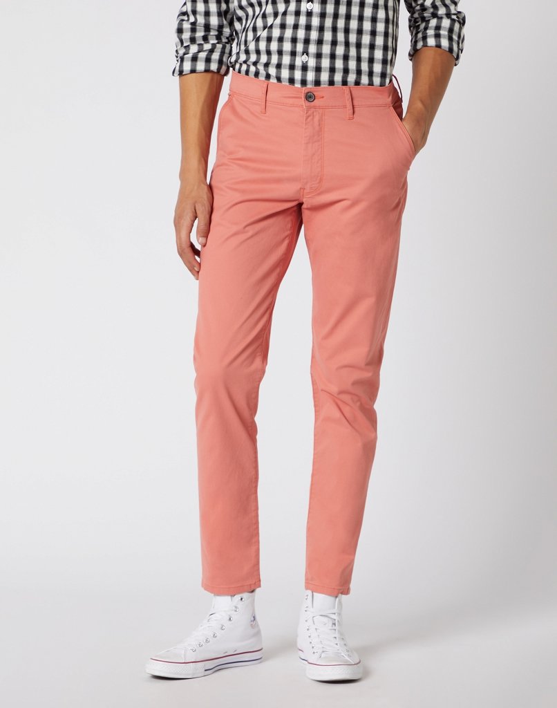 SPODNIE MĘSKIE WRANGLER CHINO CORAL W16LWAR03