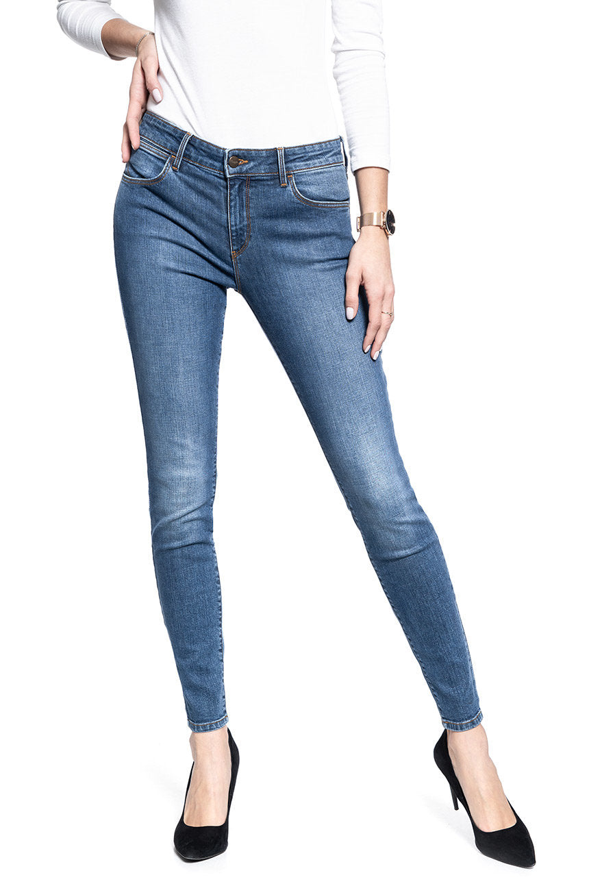 SPODNIE DAMSKIE WRANGLER SKINNY BLUE YOU W28KKR10H