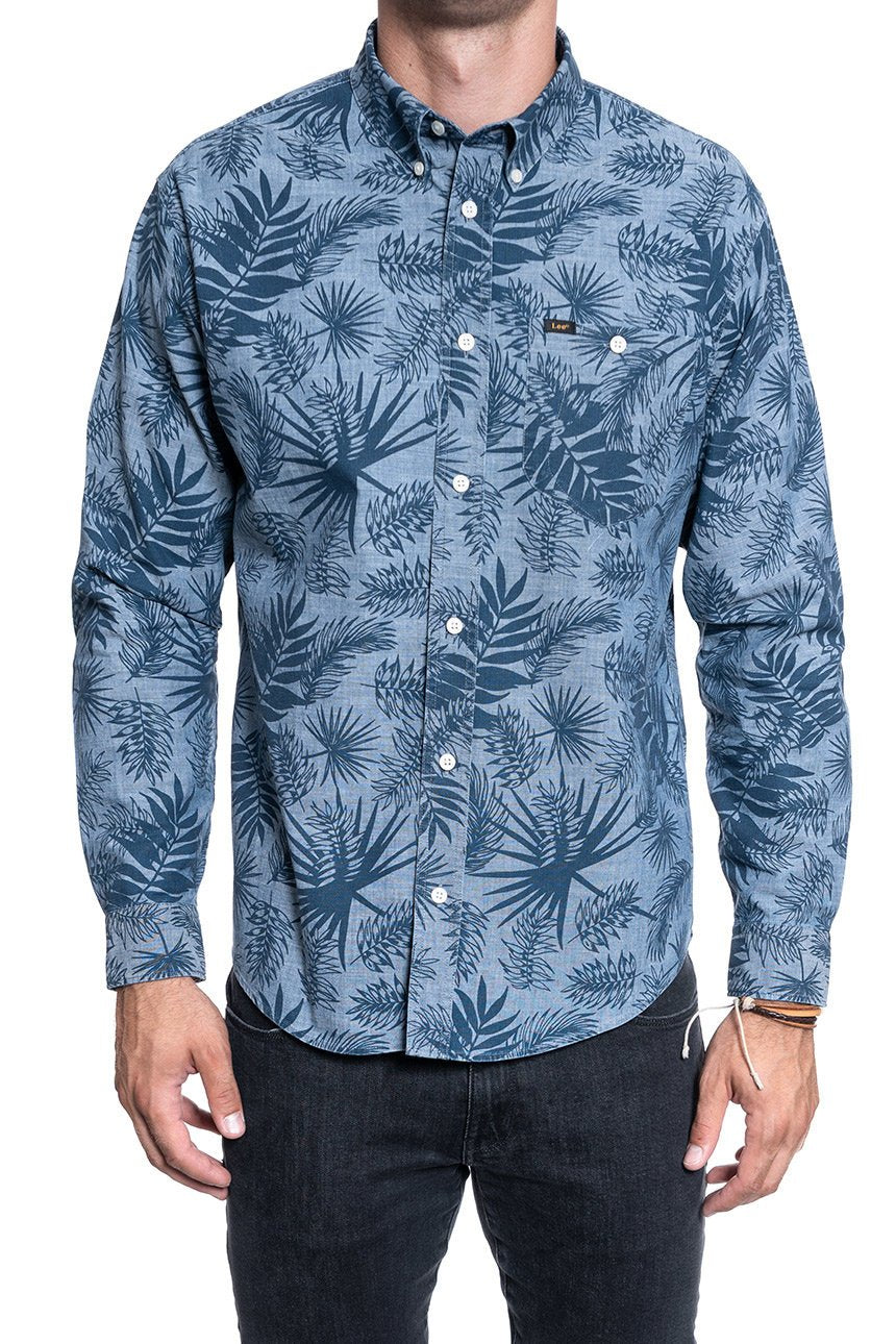 KOSZULA MĘSKA LEE RIVETED SHIRT WASHED BLUE L66IWALR