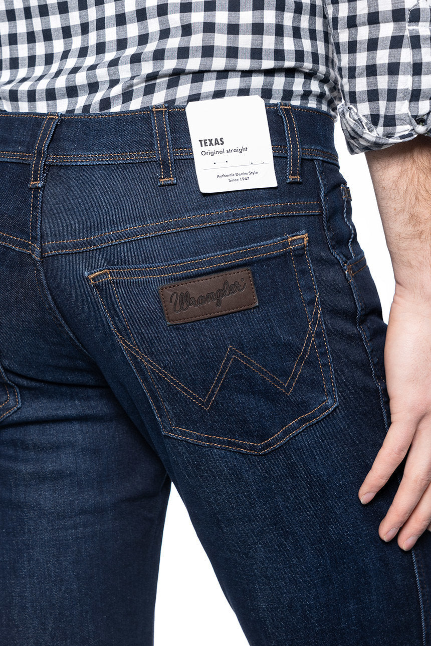 MĘSKIE SPODNIE JEANSOWE WRANGLER TEXAS SLIM SMOOTH RUN W12SAO68P