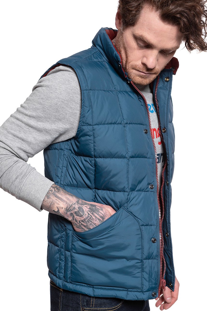 MĘSKI BEZRĘKAWNIK WRANGLER THE VEST DARK BLUE TEAL W4C7WRB16