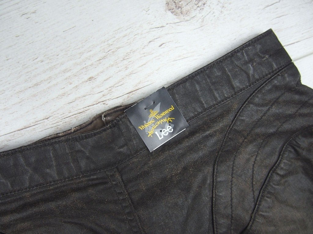 DAMSKIE SZORTY LEE VIVIENNE WESTWOOD DANNUZIO SHORTS LV06EVWQ