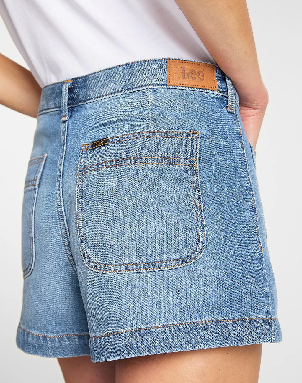 LEE PATCHPOCKET SHORT DAMSKIE SZORTY JEANSOWE L30RLJIL