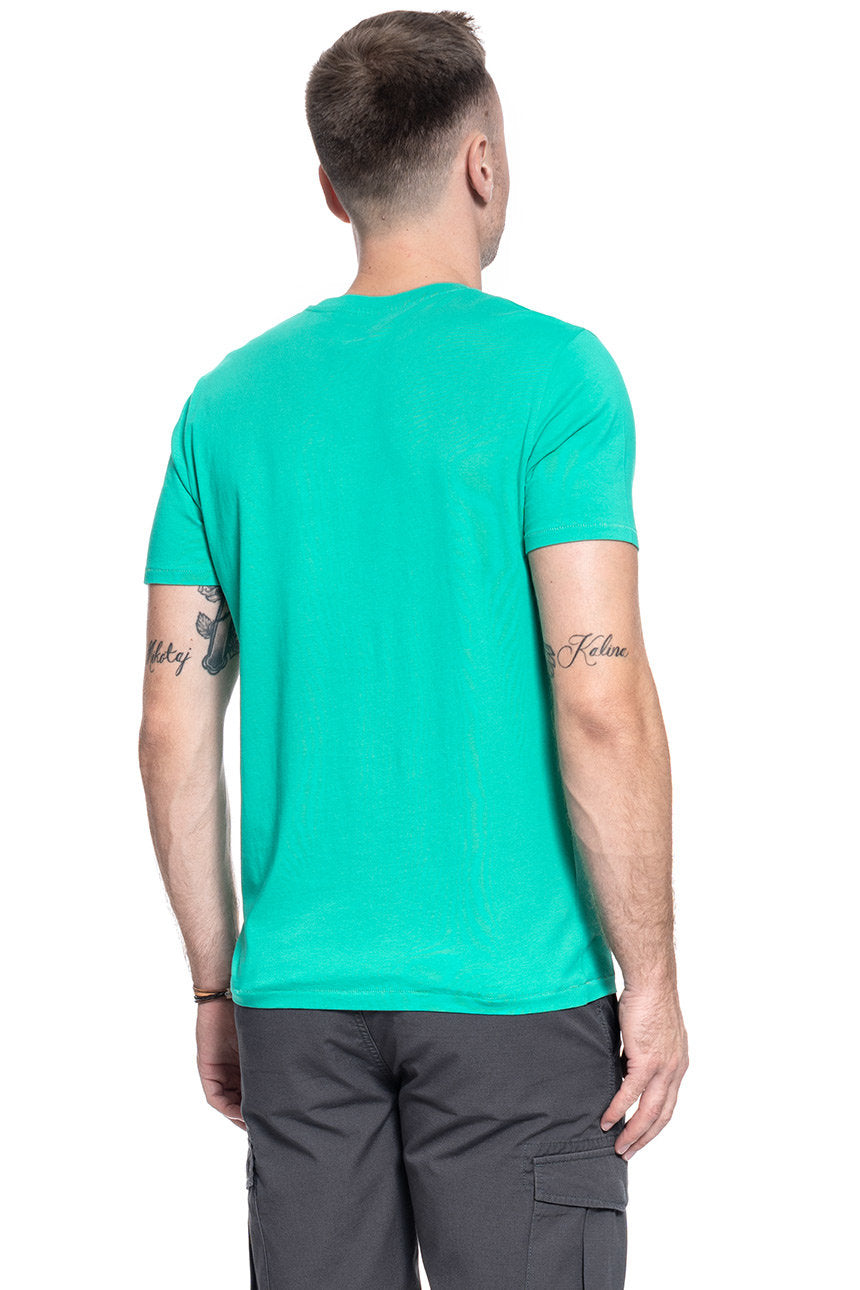 MĘSKI T-SHIRT WRANGLER SS SING OFF TEE PEACOCK GREEN W7C07D382