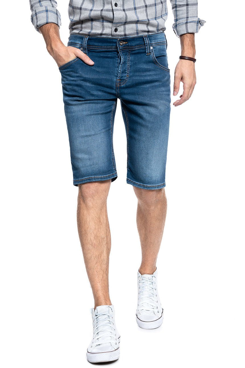 MUSTANG CHICAGO SHORT MĘSKIE SZORTY KRÓTKIE SPODENKI DENIM BLUE 1011731 5000 682