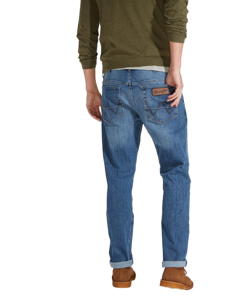 JEANSY MĘSKIE WRANGLER BOYTON EDGY BLUE W16EBR77K      $