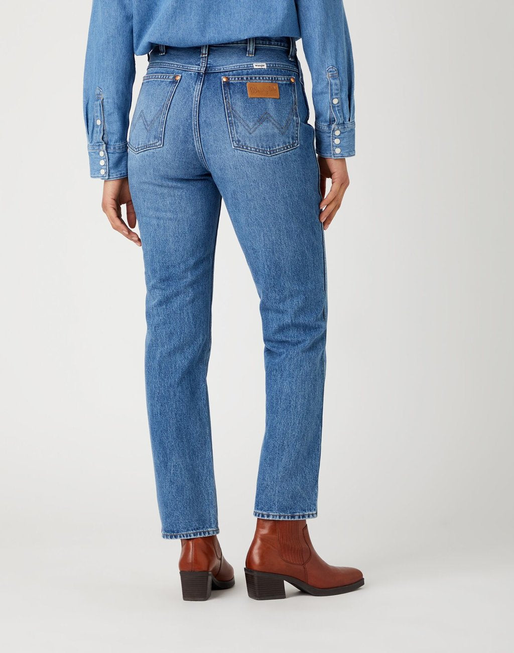 DAMSKIE SPODNIE JEANSOWE WRANGLER WILD WEST BLUEBELL W2H249332