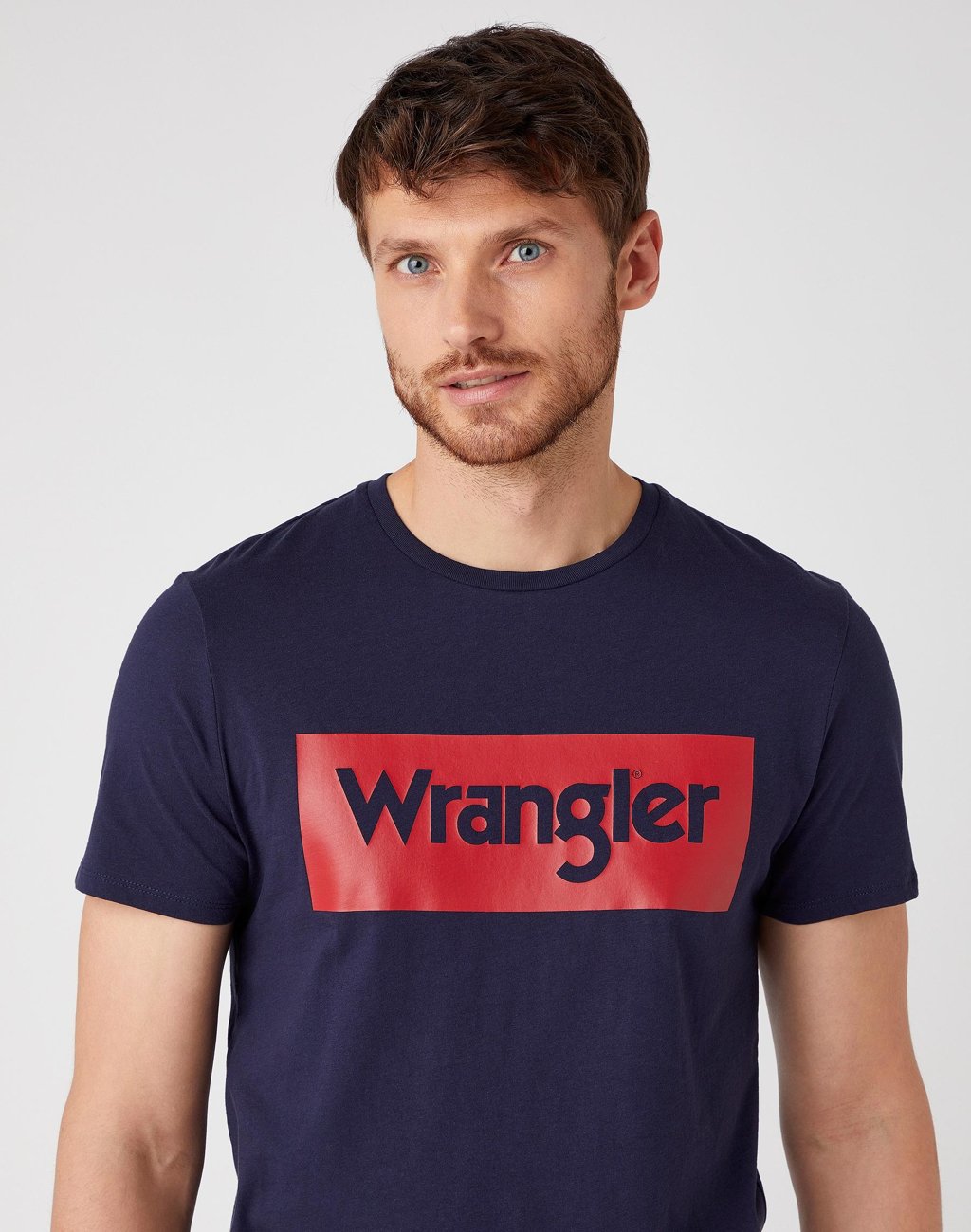 MĘSKI T-SHIRT WRANGLER SS LOGO TEE NAVY W742FK114